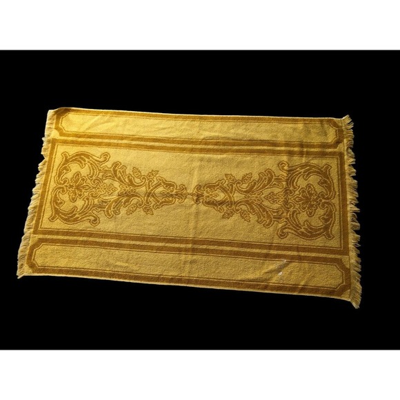 Vintage Fashion Manor Hand Towel Harvest Gold Dark Yellow Fancy 70s MCM 38"x22" - Picture 3 of 6